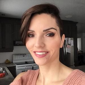 Meet your Posher, Isabelle